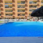 Pyr & Pool Private * Фуэнхирола