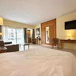 Pyr & Pool Private Апартаменты